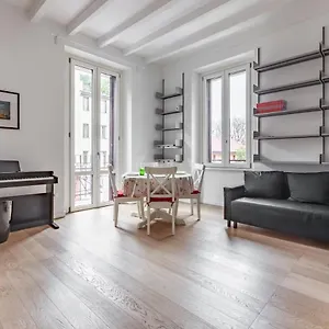 https://turro-cozy-apartment.italymilanhotels.net