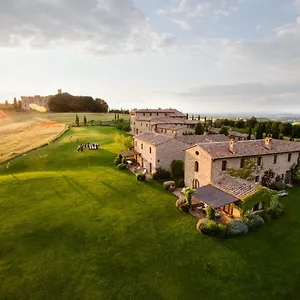 https://borgo-finocchieto.it-tuscanyhotel.com
